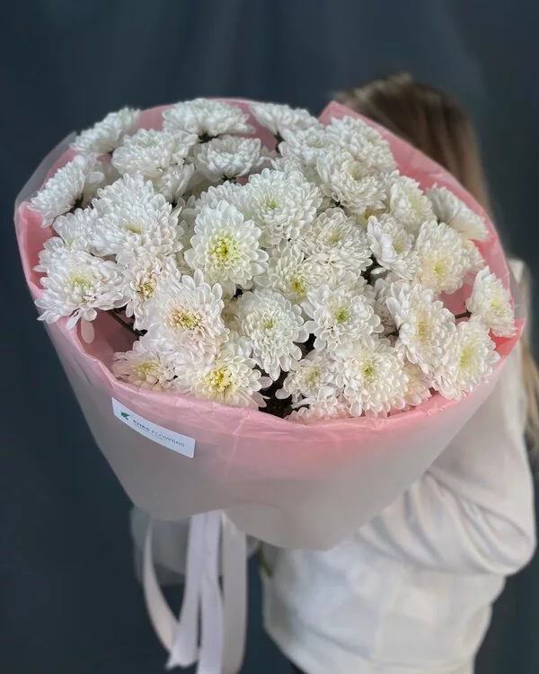 Букет 11 белых хризантем Алтай